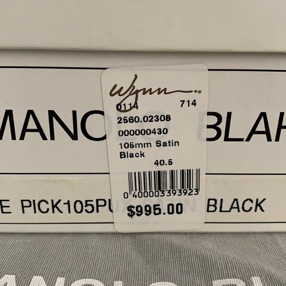 Manolo Blahnik Rare Authentic Black Satin Pumps - Picture 15 of 16